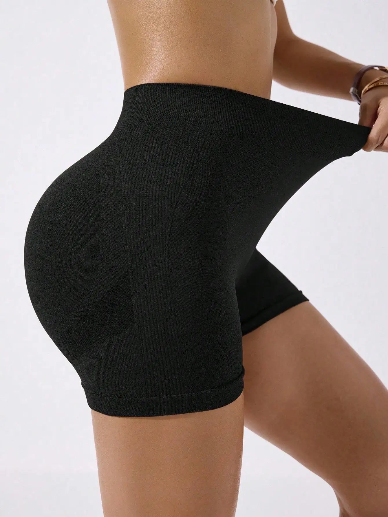 V-shaped gym shorts
